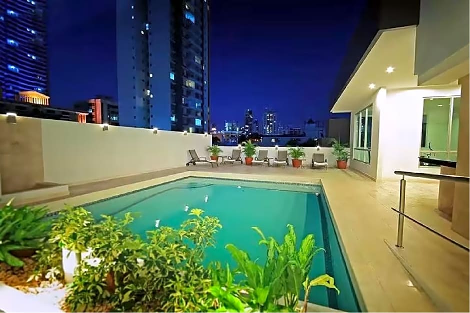 Hotel Suites Ambassador