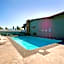 Bend Inn & Suites