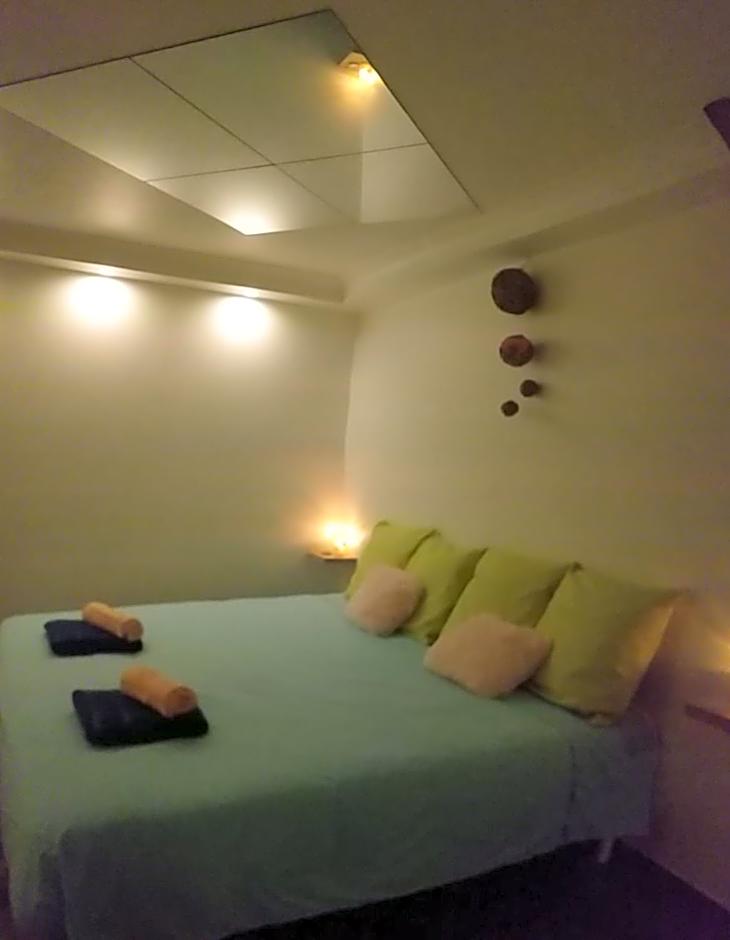 Le Ptit Spa de L'Abbaye Suite love et Spa privé