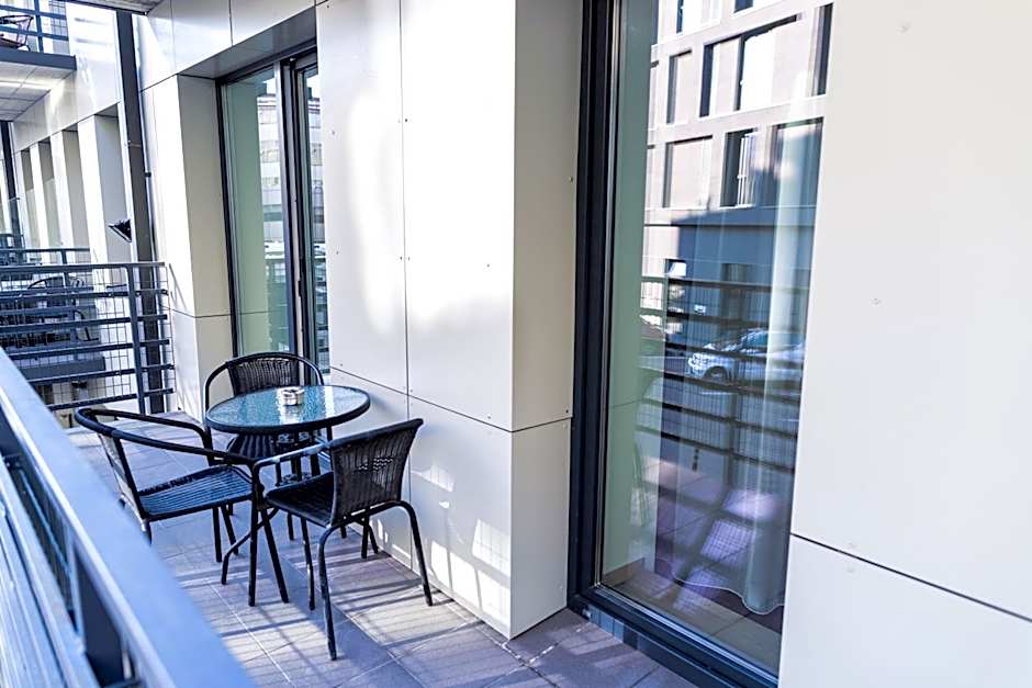 HOF Apartments