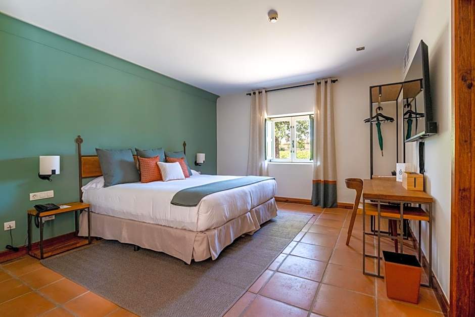 Hacienda Zorita Wine Hotel - Small Luxury Hotels