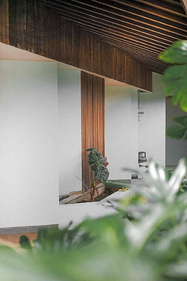 Noya Hotel