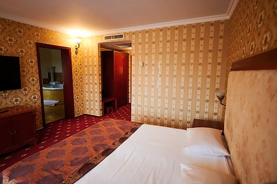 Hotel La Castel Iasi