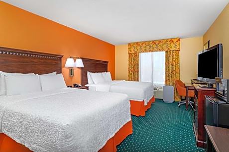 Queen Room with Two Queen Beds - Allergy Friendly