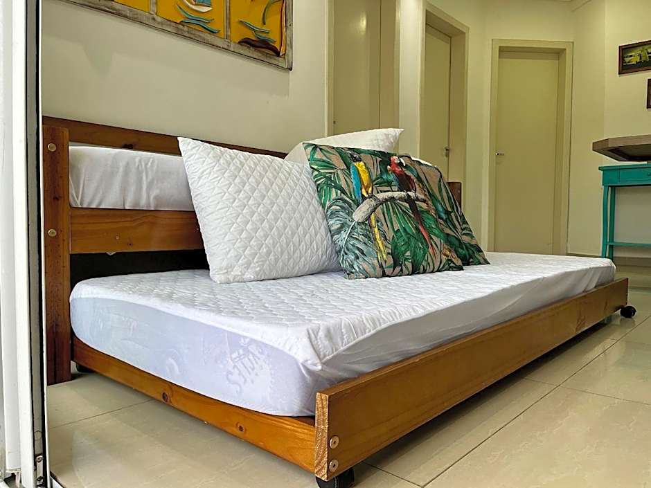 B119 - Apto para 06 pessoas perto do mar em Bombas