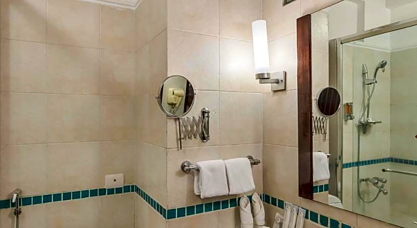 Club Mahindra Kanatal