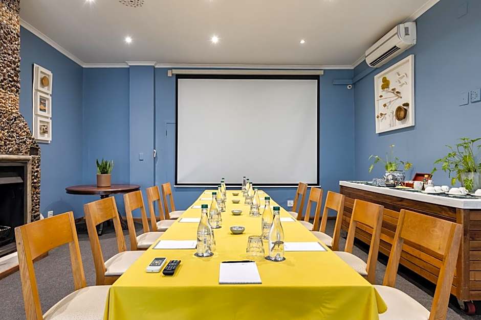 Perry's Bridge Hollow Boutique Hotel