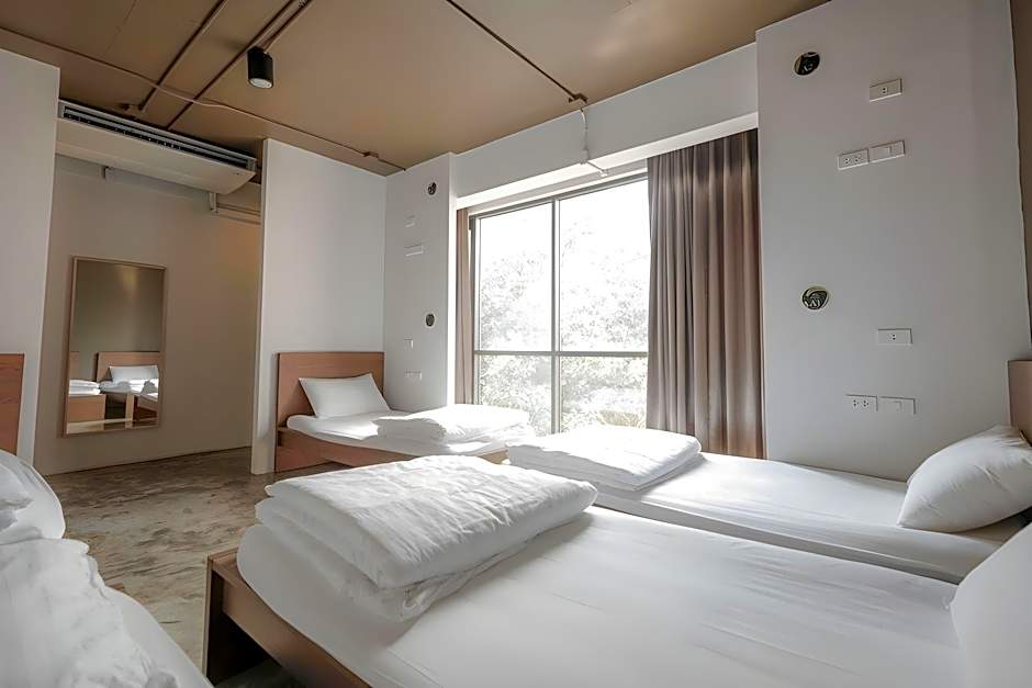 Collection O The Spades Hostel