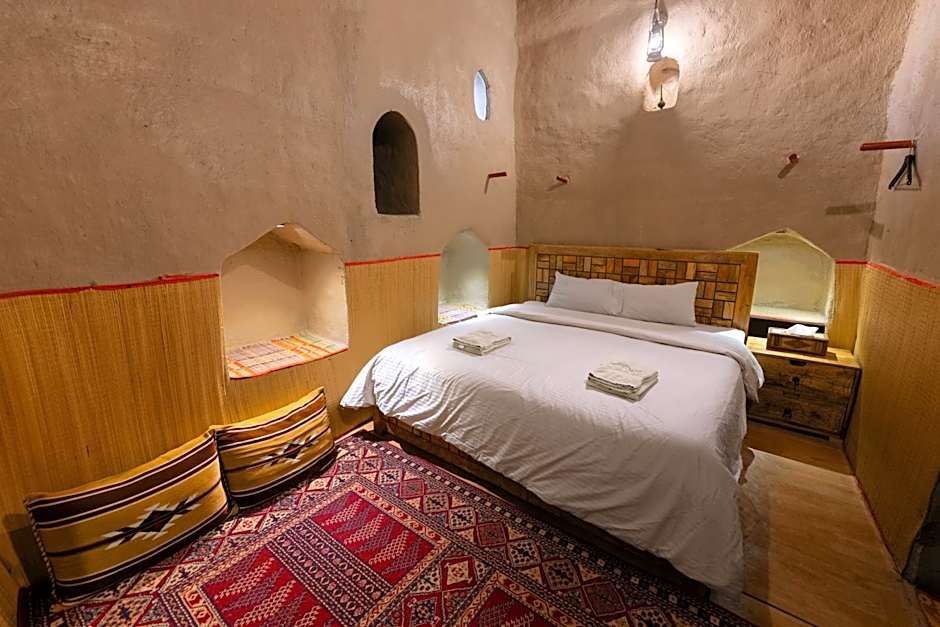 Antique Inn