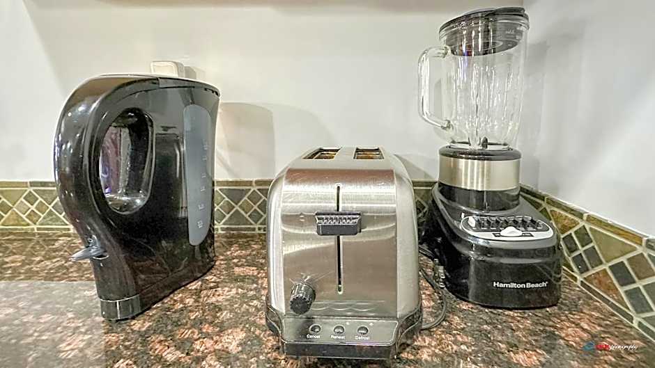 Solara Suite with Indoor Pool / Hot tub / Parking