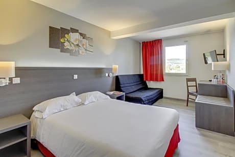 Superior Quadruple Room with Double Bed and 1 Sofa Bed