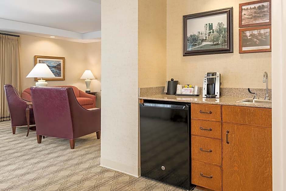 The Inn at Virginia Tech - On Campus