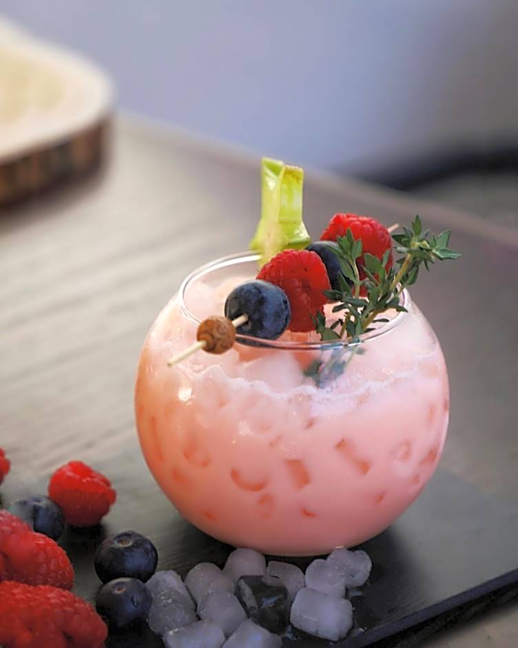 The Residence by the Beach House Marbella