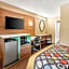 Super 8 by Wyndham Cincinnati/Springdale OH