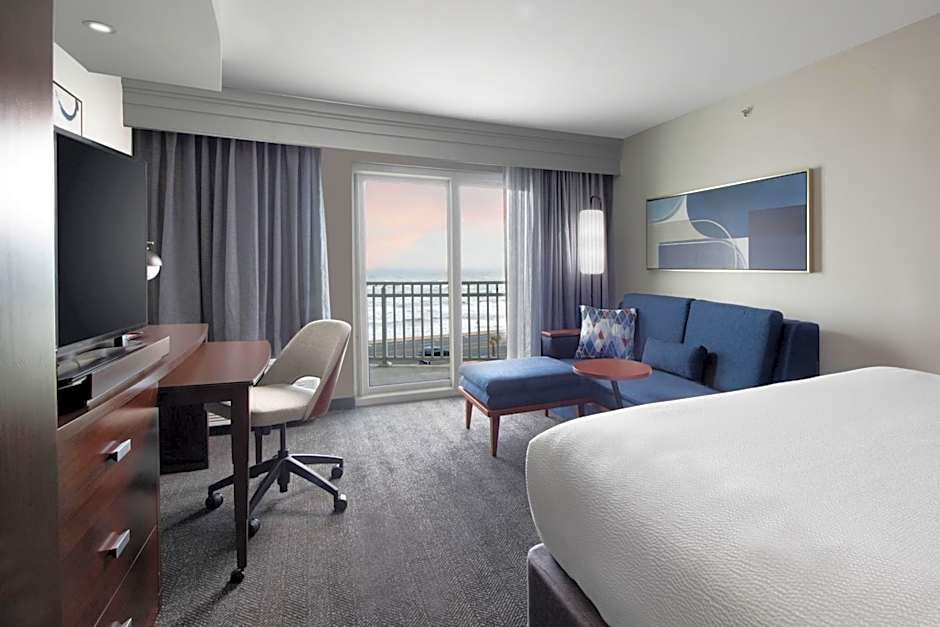 Courtyard by Marriott Galveston Island