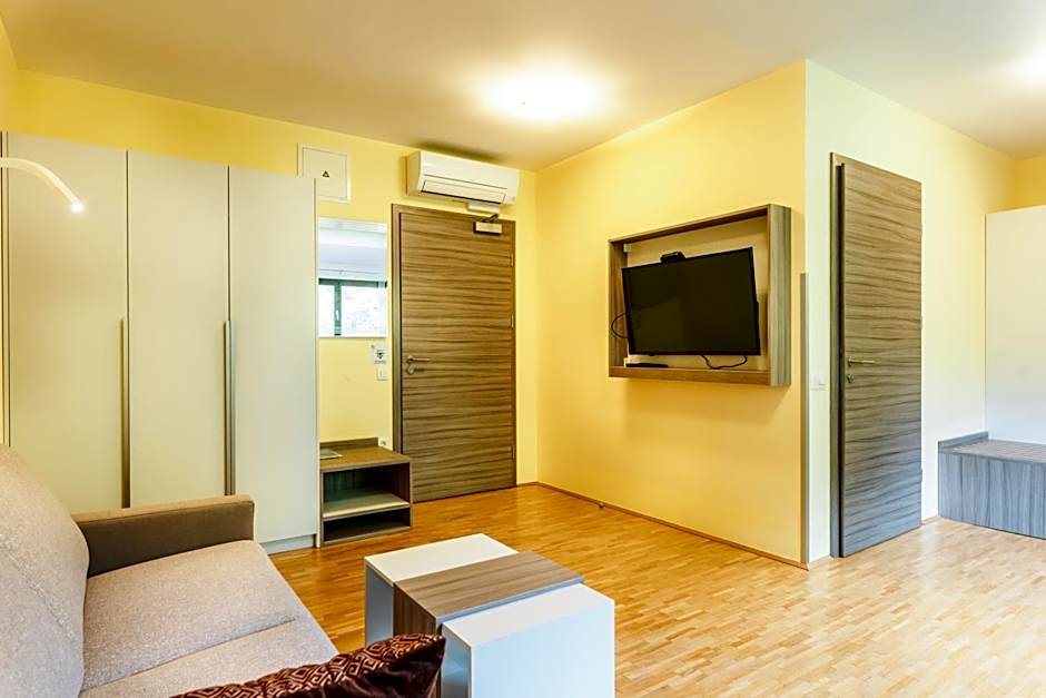 Dvorec Trebnik - SOBE