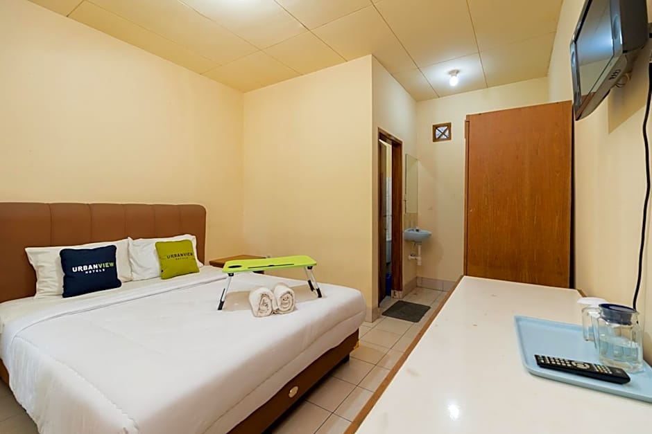 Urbanview Hotel Griya Astoeti 2 Cisarua Puncak