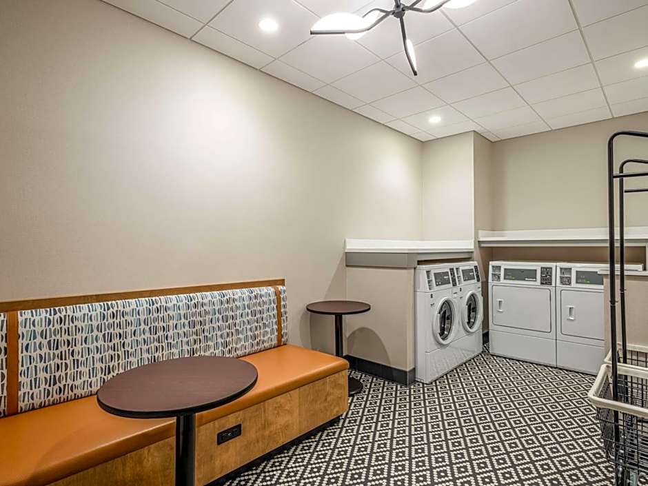 Homewood Suites By Hilton Toledo Downtown