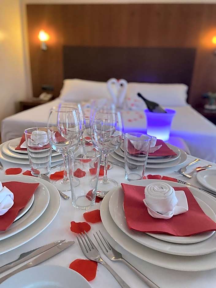 Hotel Montera Plaza