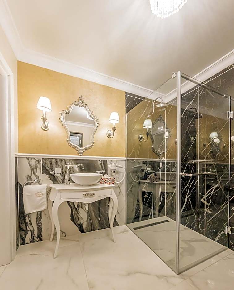 Grant Boutique Hotel