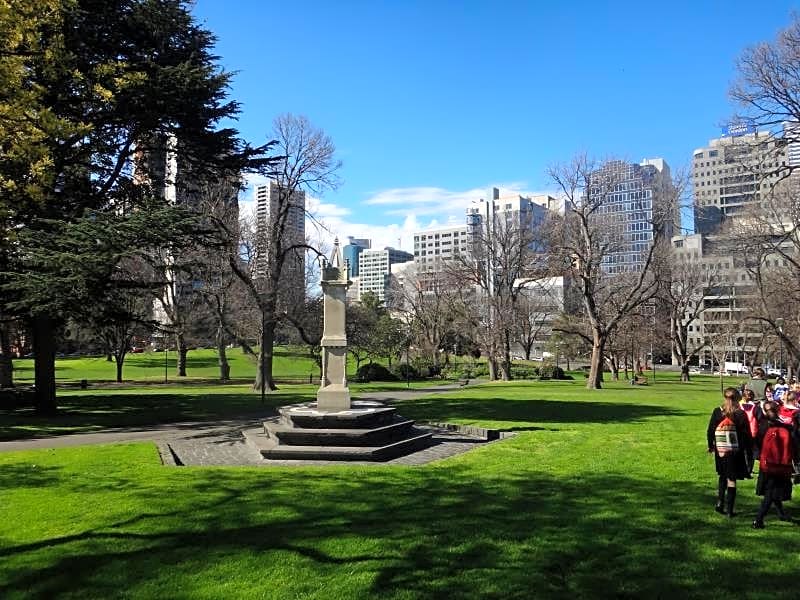 Nova Stargate Apartment Hotel