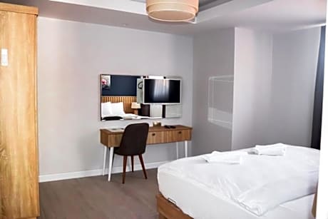 Superior Two-Bedroom Apartment