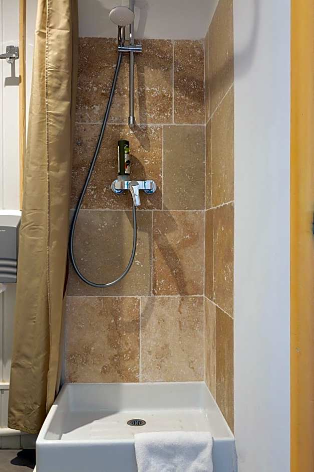 Logis Hôtel Restaurant Le Louvre