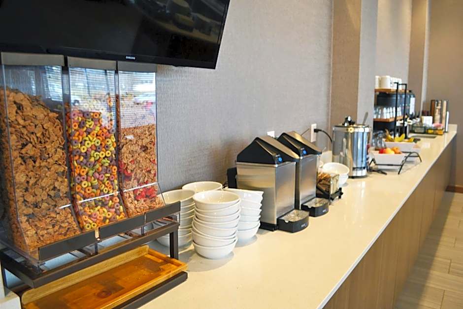 Staybridge Suites By Holiday Inn Red Deer North By IHG