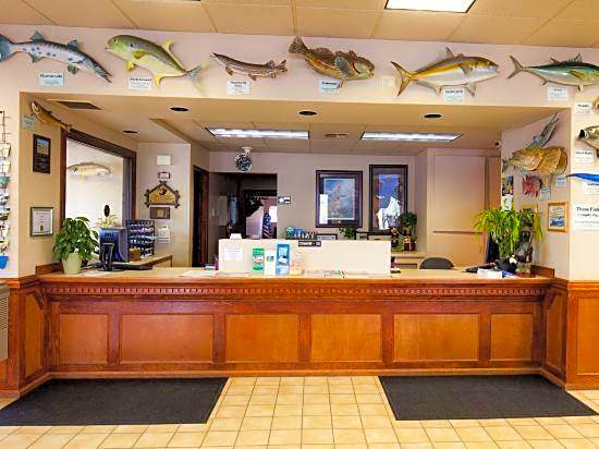 Benny's Colville Inn
