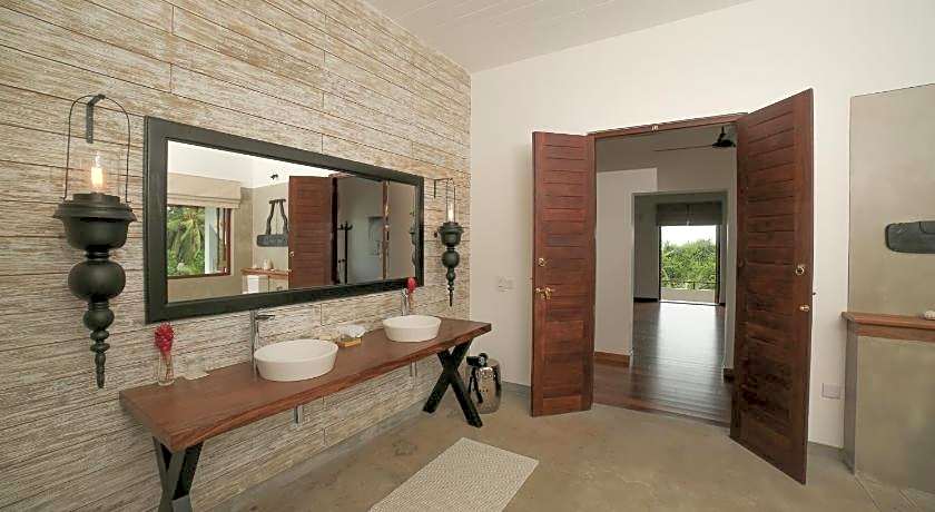 Aavya Cove Villas by Aahaasa