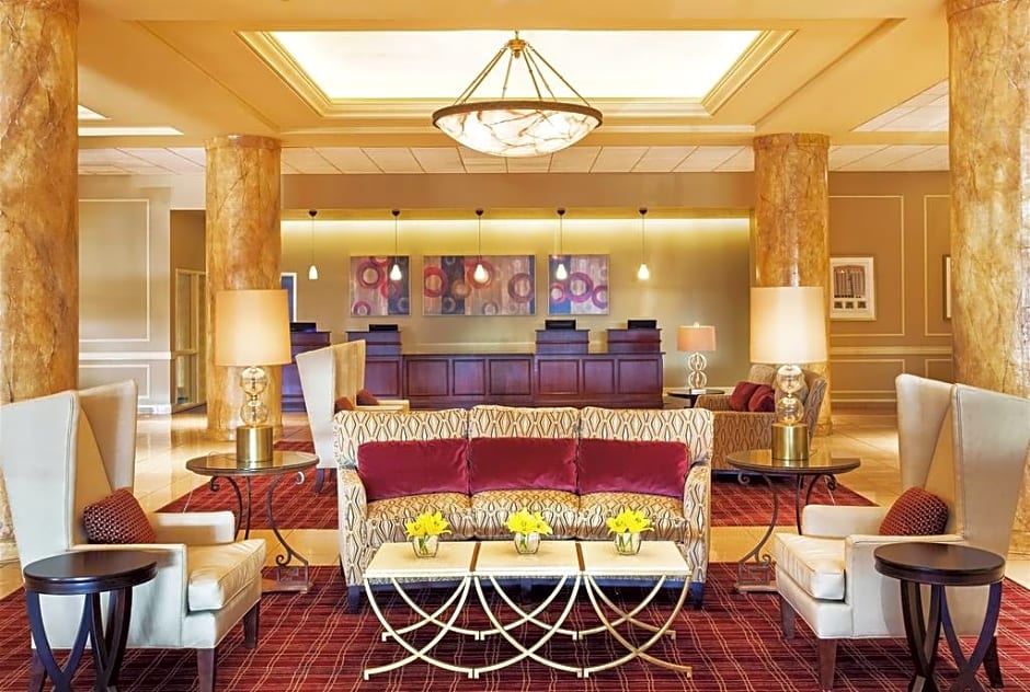 OYO Hotel St Louis Downtown City Center MO