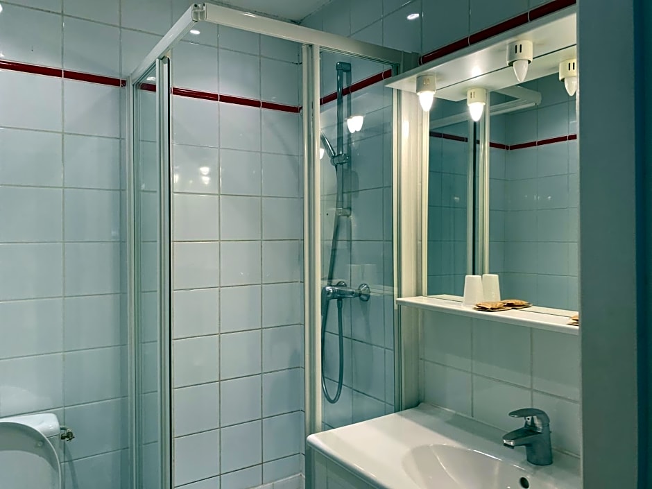 Lyo Hotel
