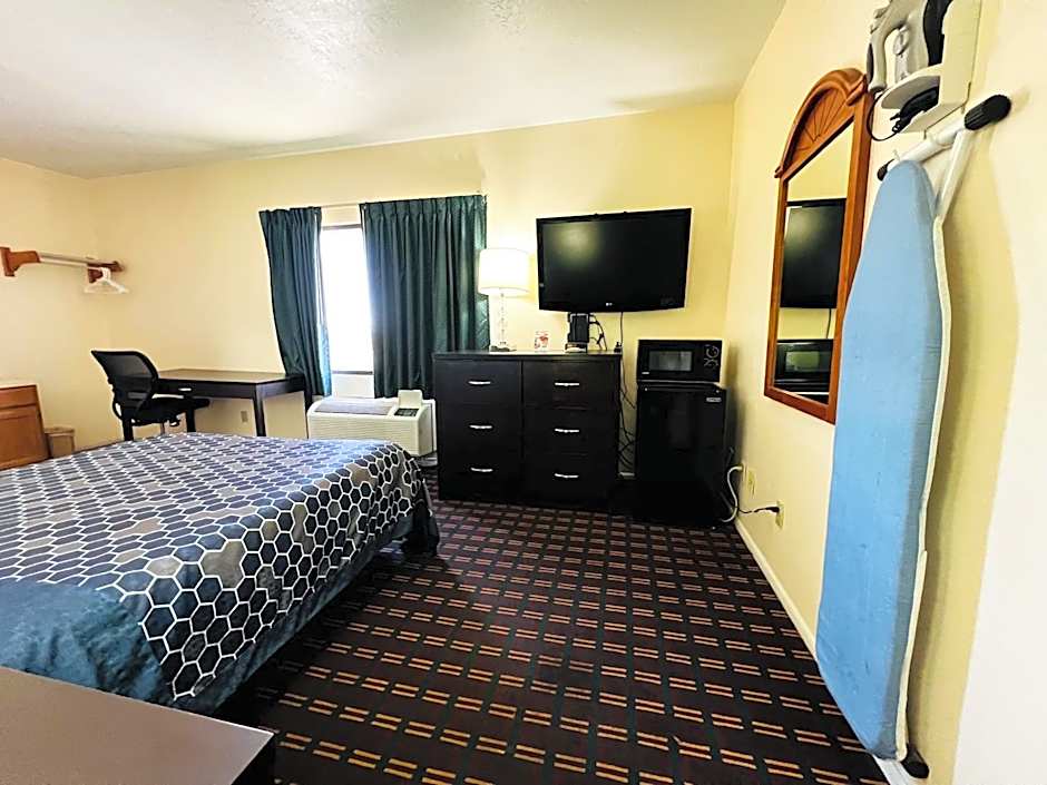 Cedar Lodge