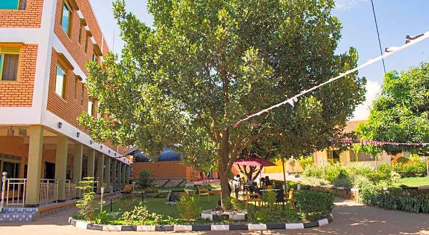 Sibyangu Standard Hotel