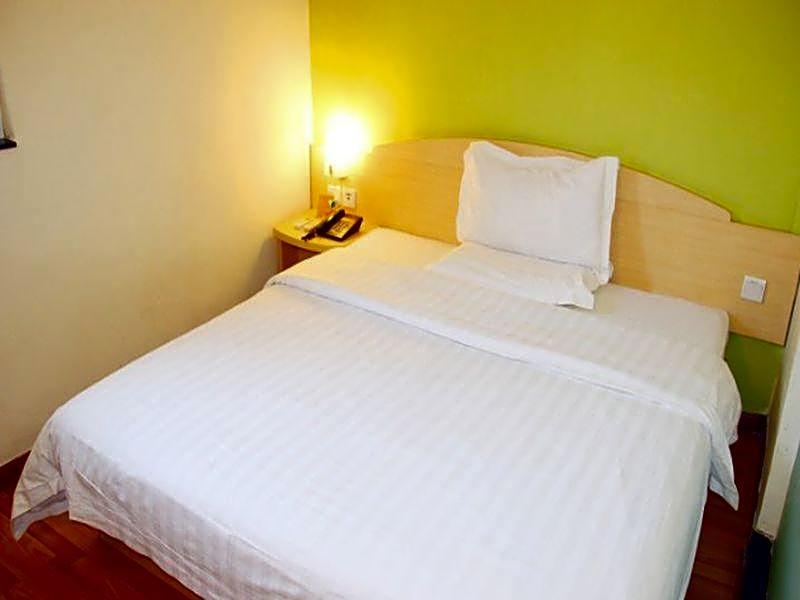 7 Days Inn Anqiu Qingyun Mountaion Branch