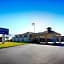 Super 8 by Wyndham Cleburne