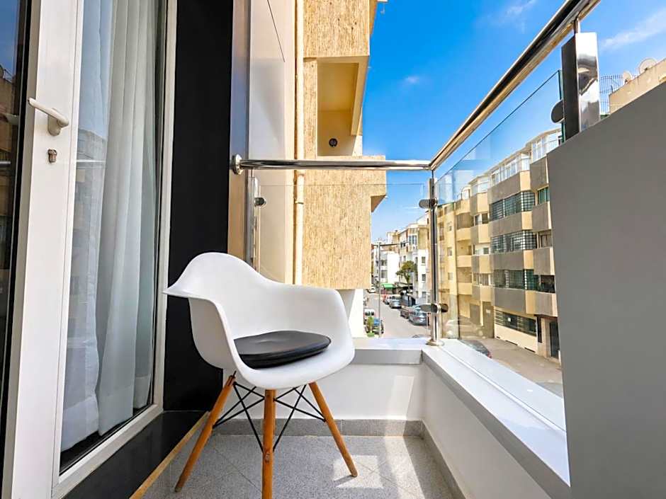 RENT-INN Suites Hotel