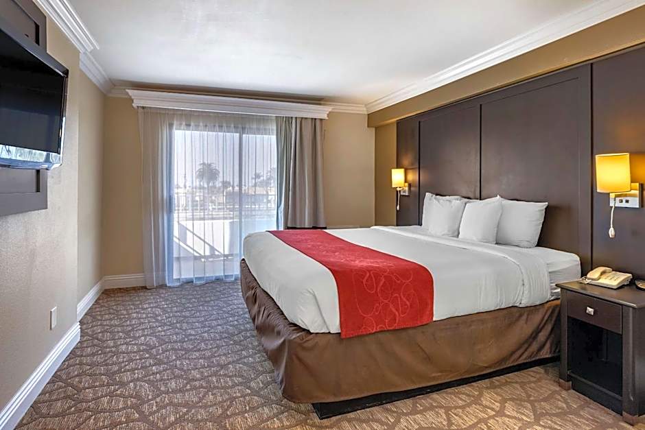 Comfort Suites San Clemente Beach