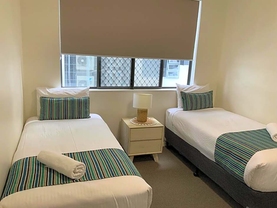 Meridian Alex Beach Apartments