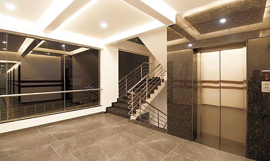 Itsy Hotels Silver Keys