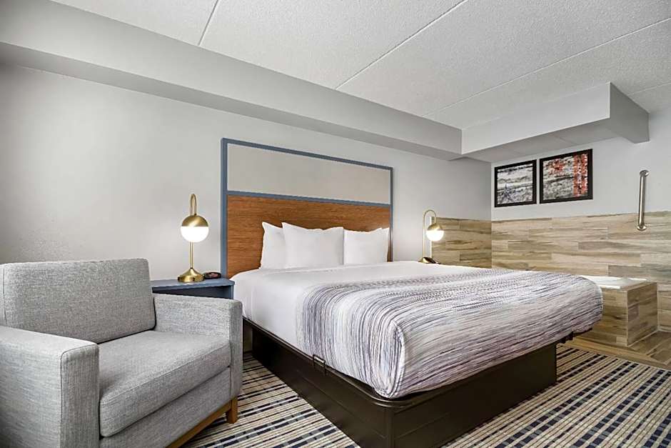 AmericInn by Wyndham Wausau