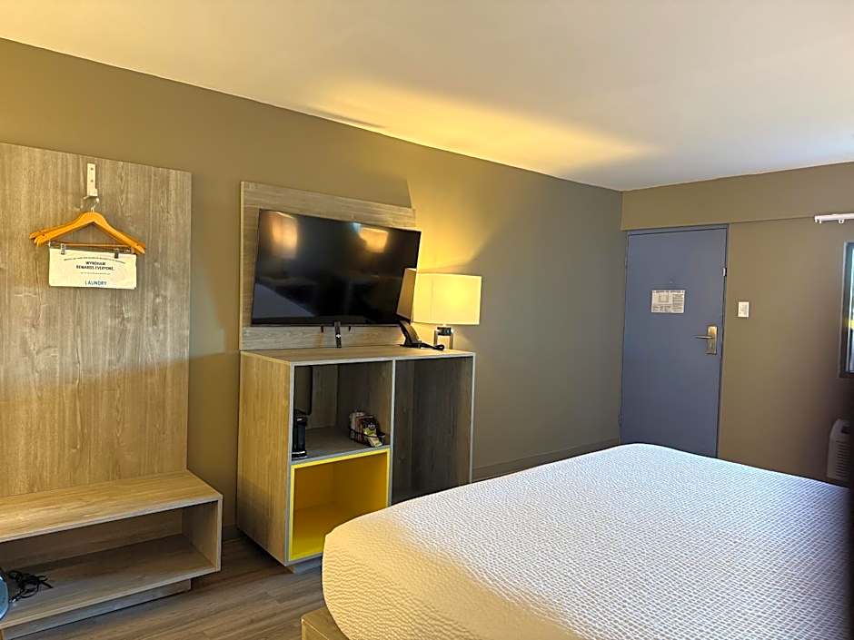 Days nn by Wyndham Kenner/New Orleans Airport South