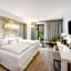 Occidental Praha Five