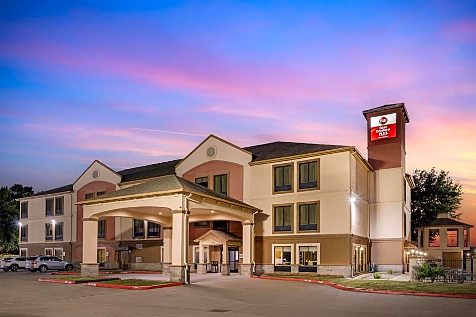 Best Western Plus North Houston Inn & Suites