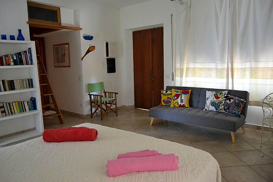 Hotel Sandalyon
