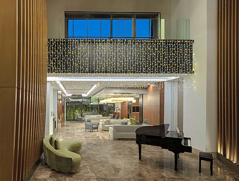 Movenpick Living Istanbul West