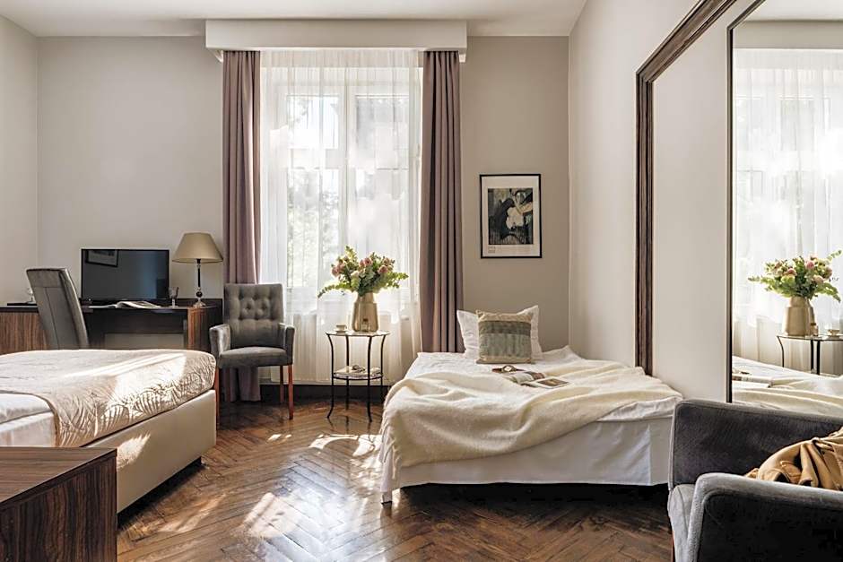 Grottger Luxury Boutique Hotel City