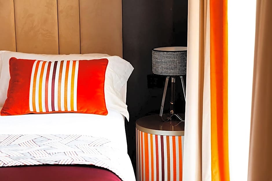 Amadomus Luxury Suites