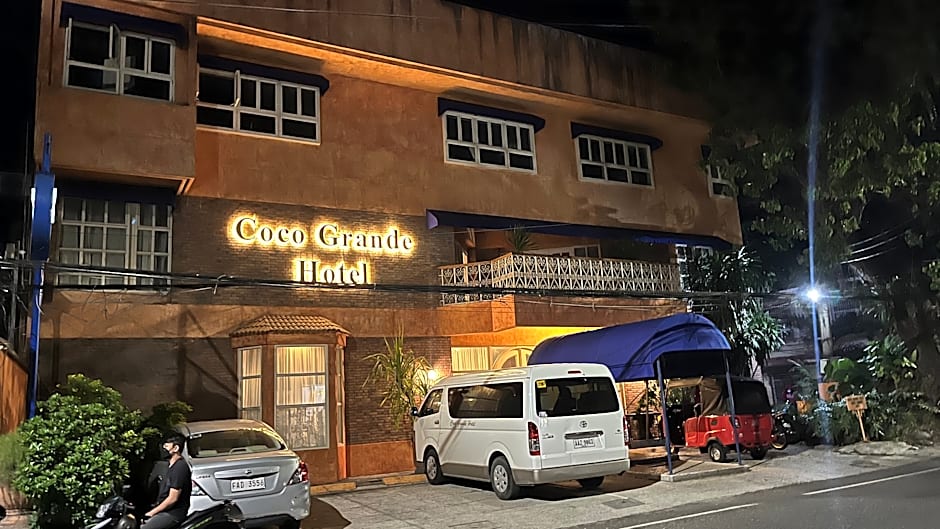 Coco Grande Hotel
