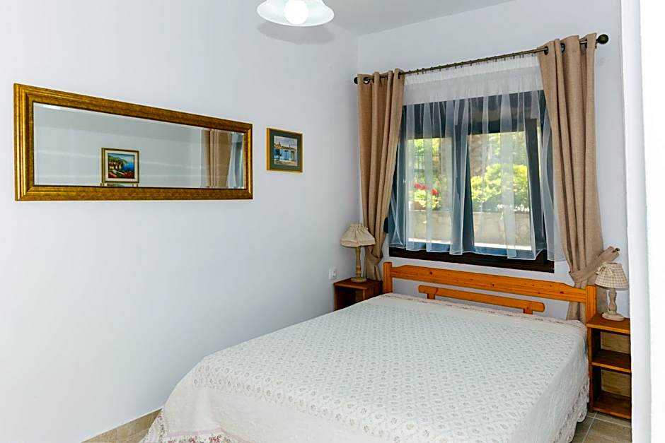 1 Bedroom Apartment — 8 fotoğraftan 1. fotoğraf